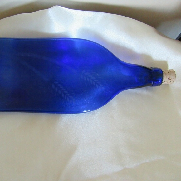 BLue Glass Flat Wine Bottle Shilo Glass - Picture 6 of 7
